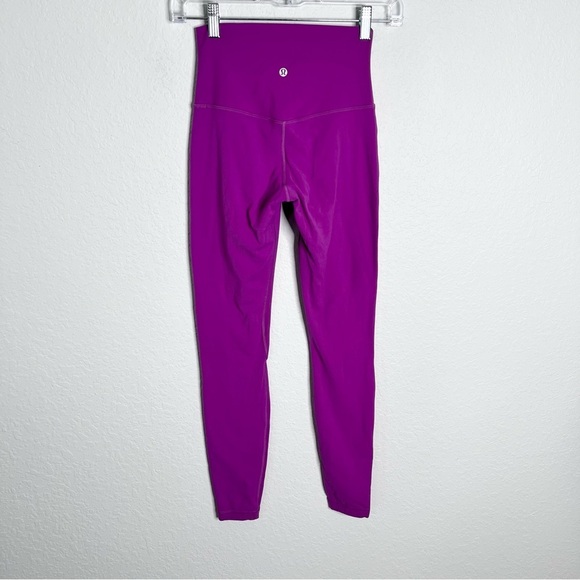 Lululemon leggings Women 4 Align HR Moonlit Magenta Pant High Rise B15 - Picture 2 of 6